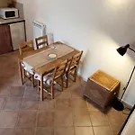 شقة Valle Dell'acanto موديكا