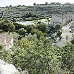 Apartment Valle Dell'acanto