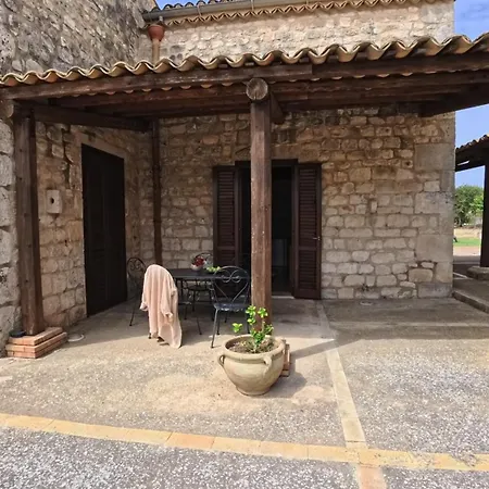 Valle Dell'acanto アパート モーディカ