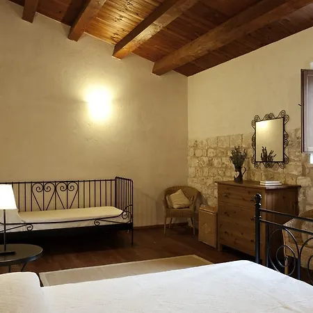 アパート Valle Dell'acanto モーディカ