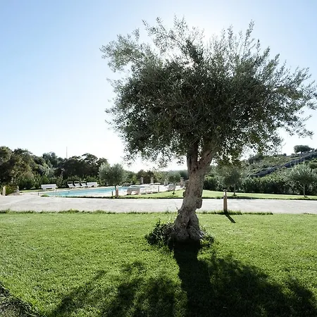 Valle Dell'acanto アパート