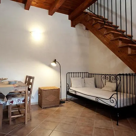 Valle Dell'acanto アパート *