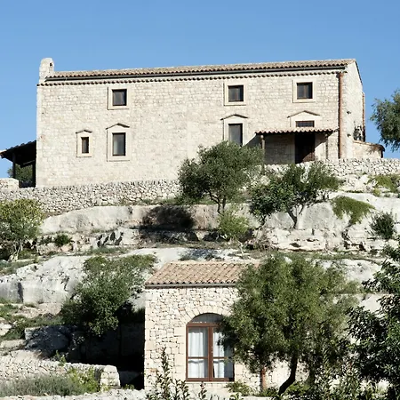 Valle Dell'acanto Apartment
