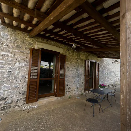 Valle Dell'acanto Apartment